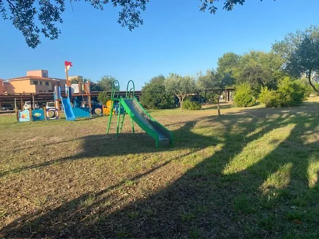 Bay Turquoise House בית נופש אולביה